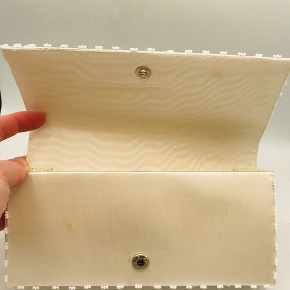 Beautiful White Cream Beaded Clutch with Pearls - Picture 13 of 14